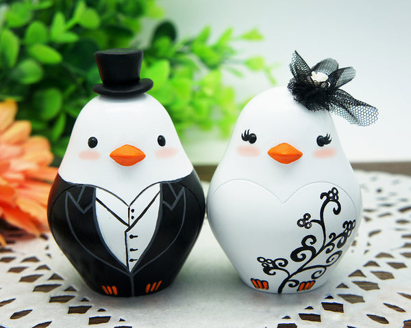 Custom Gothic Love Bird Wedding Cake Toppers--Vintage Bride And Groom Gothic Theme Cake Toppers