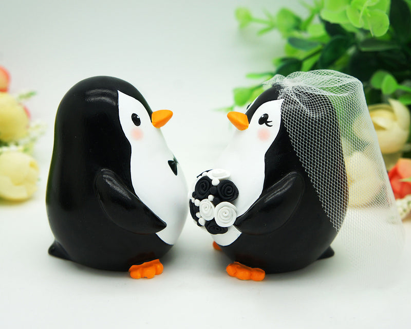 Wedding Cake Toppers Penguins Themed With White Black Bouquet,Penuins Wedding Cake Toppers Black White Themed,Love Bird Wedding Cake Toppers